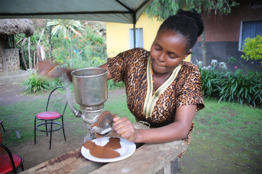 cultural-and-community-activities-at-lake-mutanda